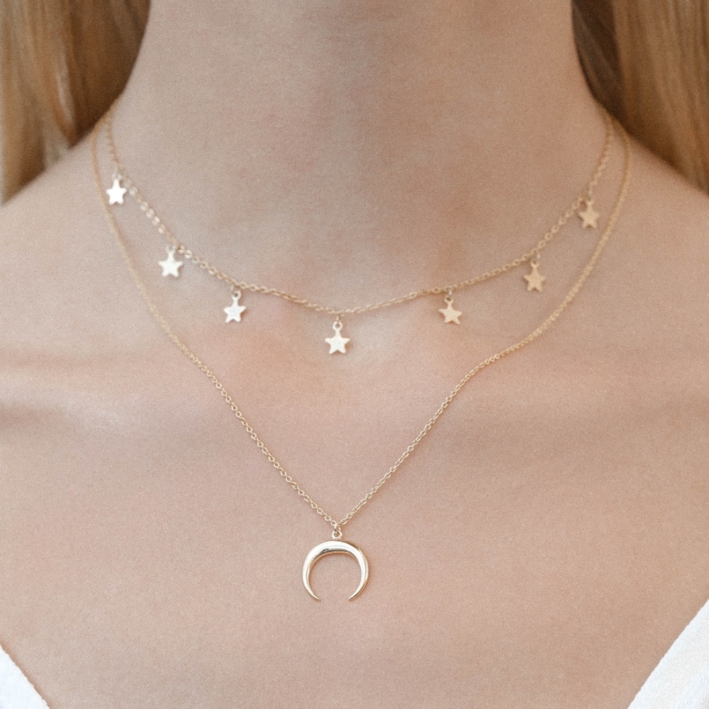 18k Gold Crescent Moon Necklace